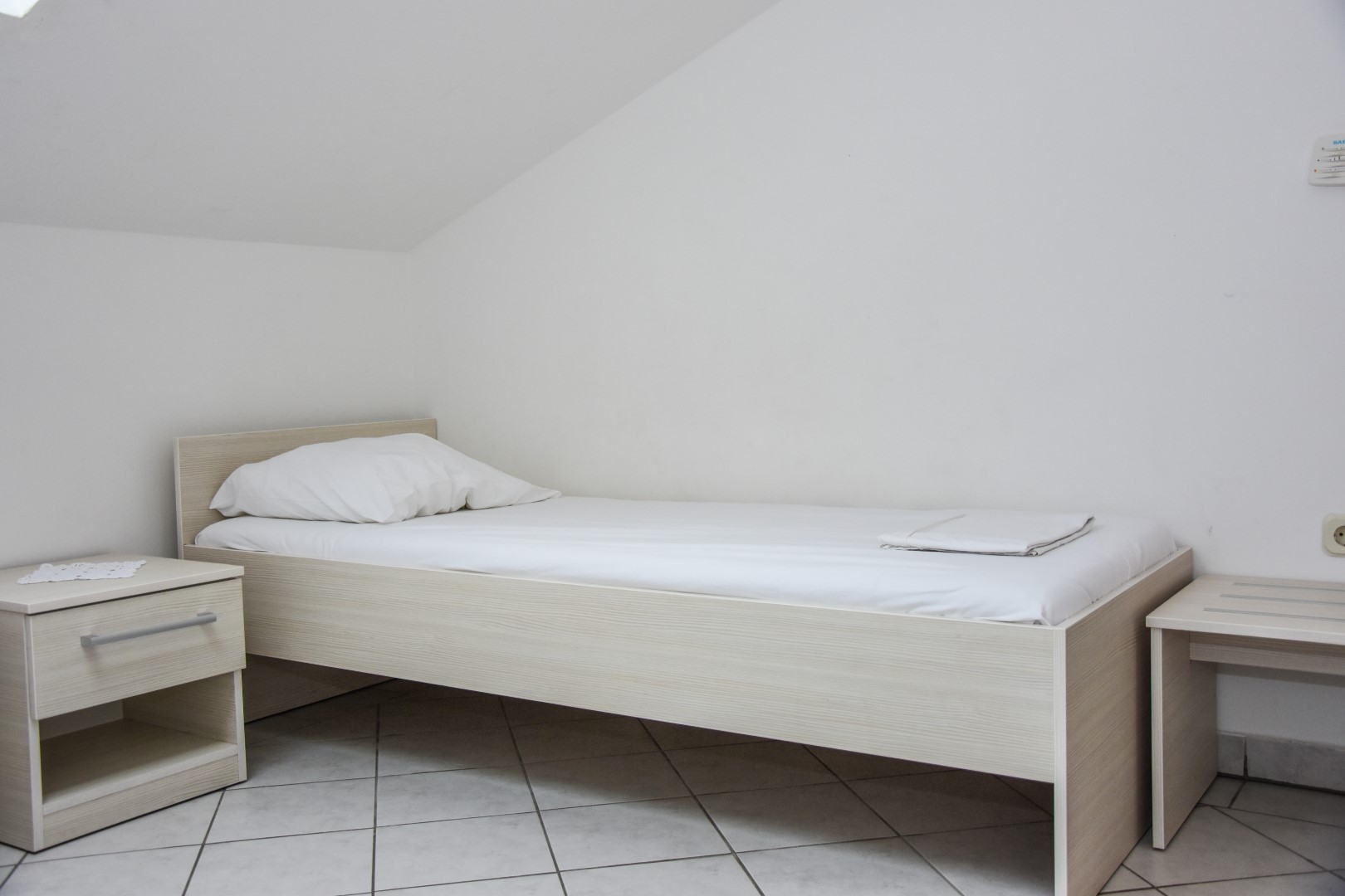 hotel-frane-pag-sobe-4181